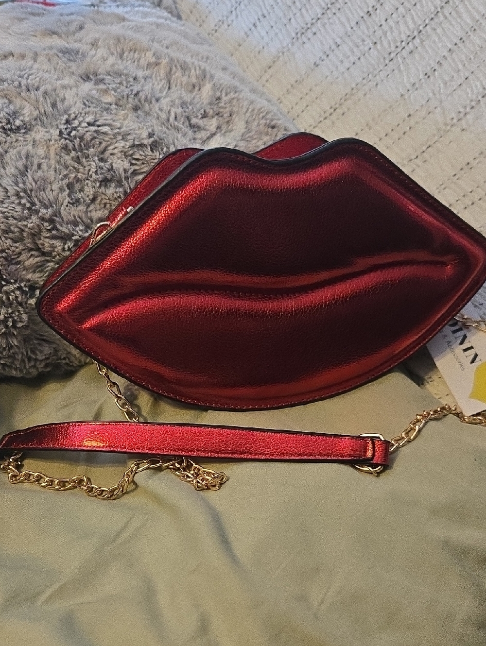 New Shimmer Red Lips Shaped Crossbody Bag Purse Fun